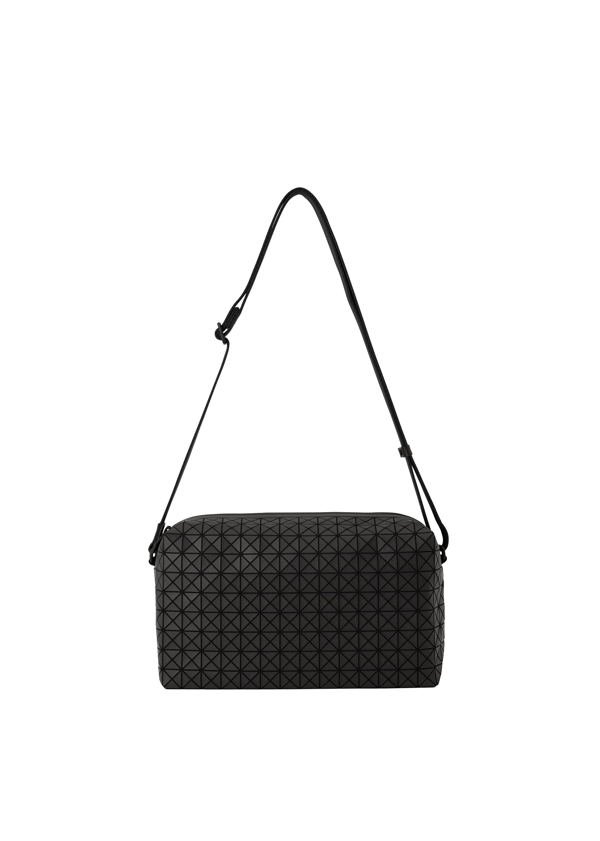 SADDLE BAG – isseymiyake.com