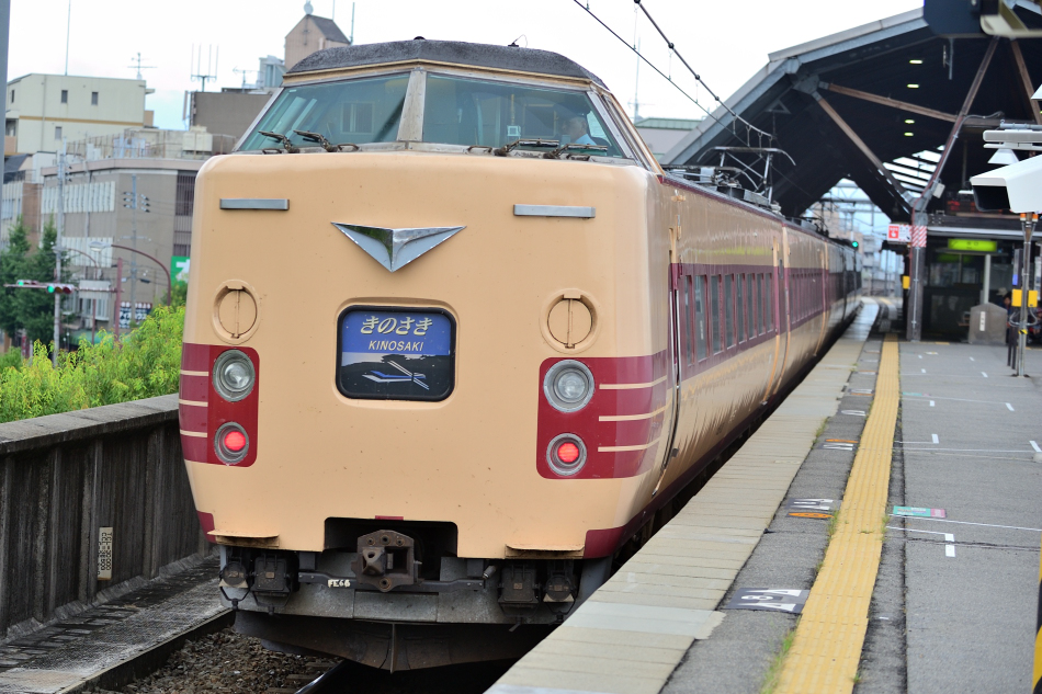 Kano鉄道局 381系