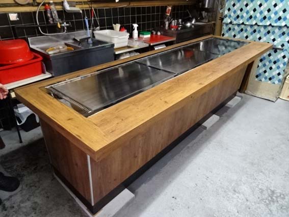 ヒ6295、直接引き取り】鉄板テーブル3台、椅子セット(お好み焼き) 直接