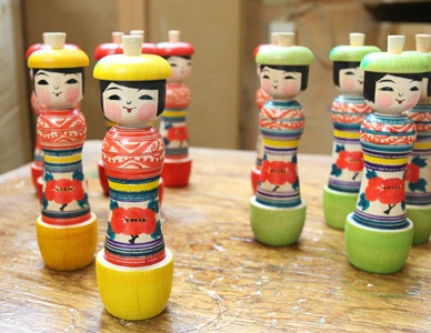 津軽系こけしで「メリーこけしマス！」｜まるごと青森ブログ｜【公式