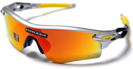 横浜DeNAベイスターズ OAKLEYオークリー サングラスRadarlock。