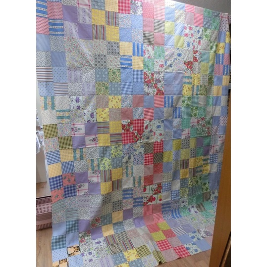 四角つなぎキルトトップ 192×260cm 商品詳細 フィードサック