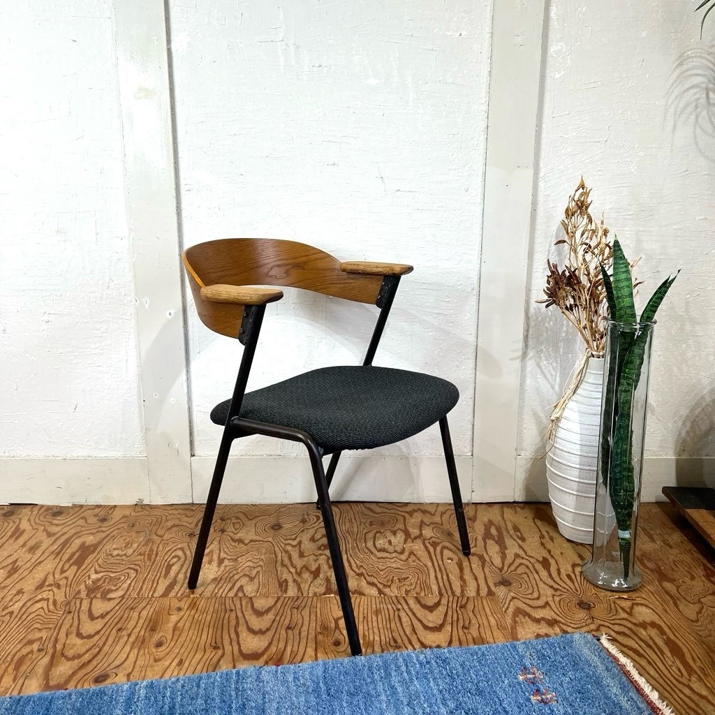 アデペシュ / a.depeche ダニス ショートアームチェア アームブラウン