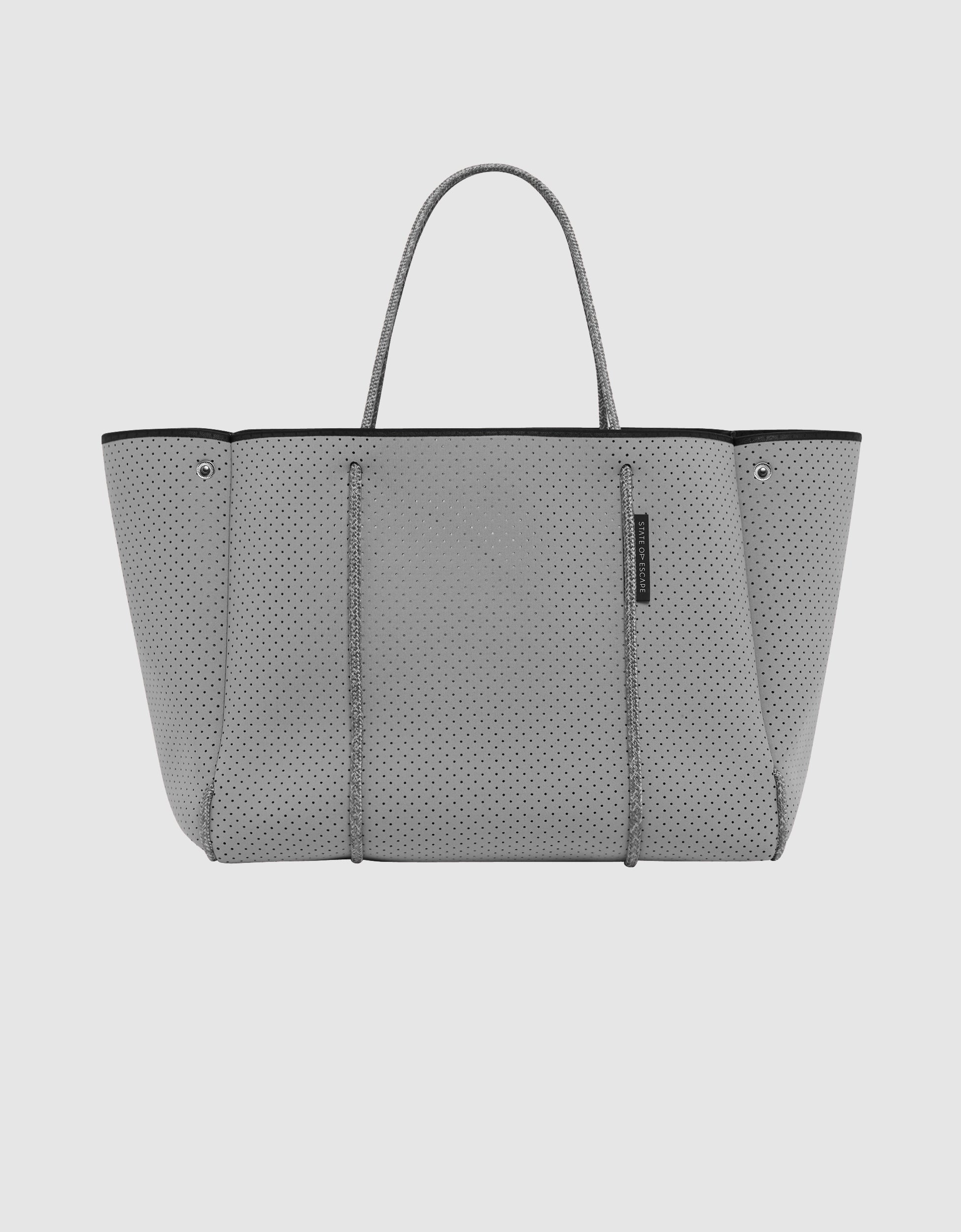 Escape™ tote In dove – State of Escape