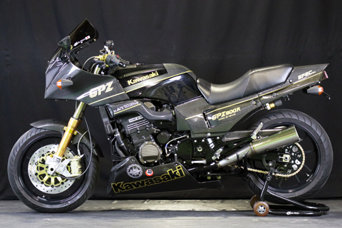 GPZ900R Ninja (1984-2003) アッパーカウルSTD --