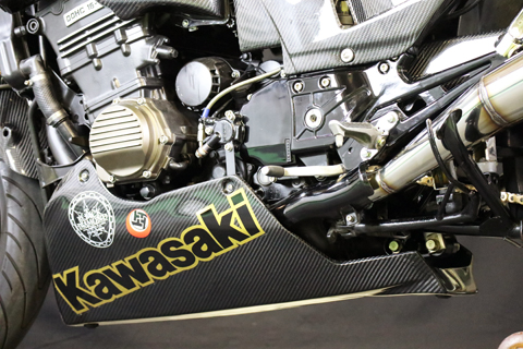 GPZ900R Ninja (1984-2003) アンダーカウルSPL2 --