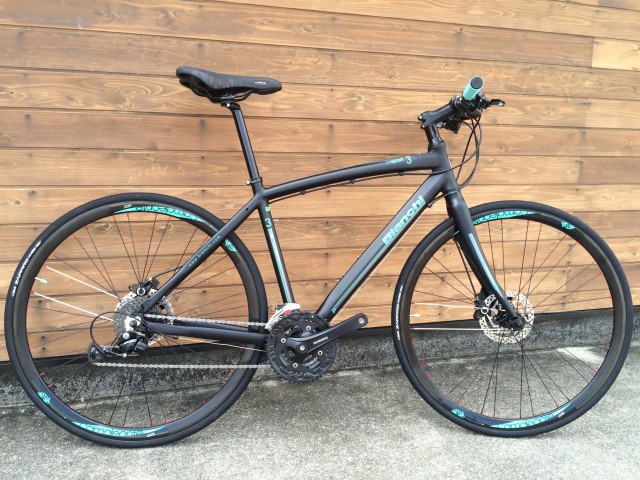 2016. Bianchi Camaleonte3 マットブラック+チェレステライン入荷