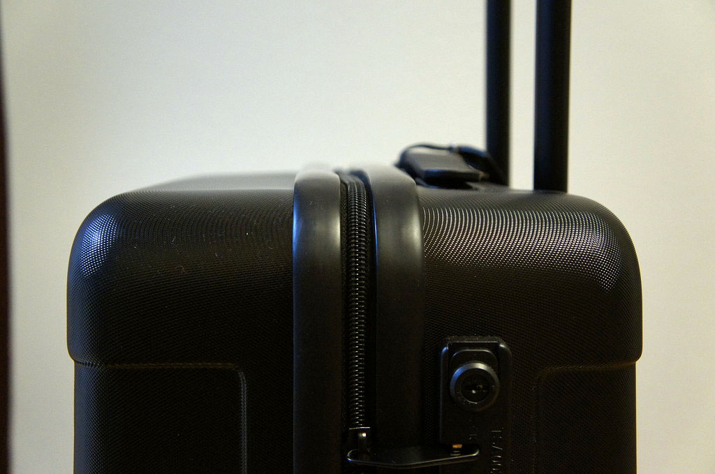 無印良品のスーツケース（ハードキャリー33L）を購入した - drk7jp