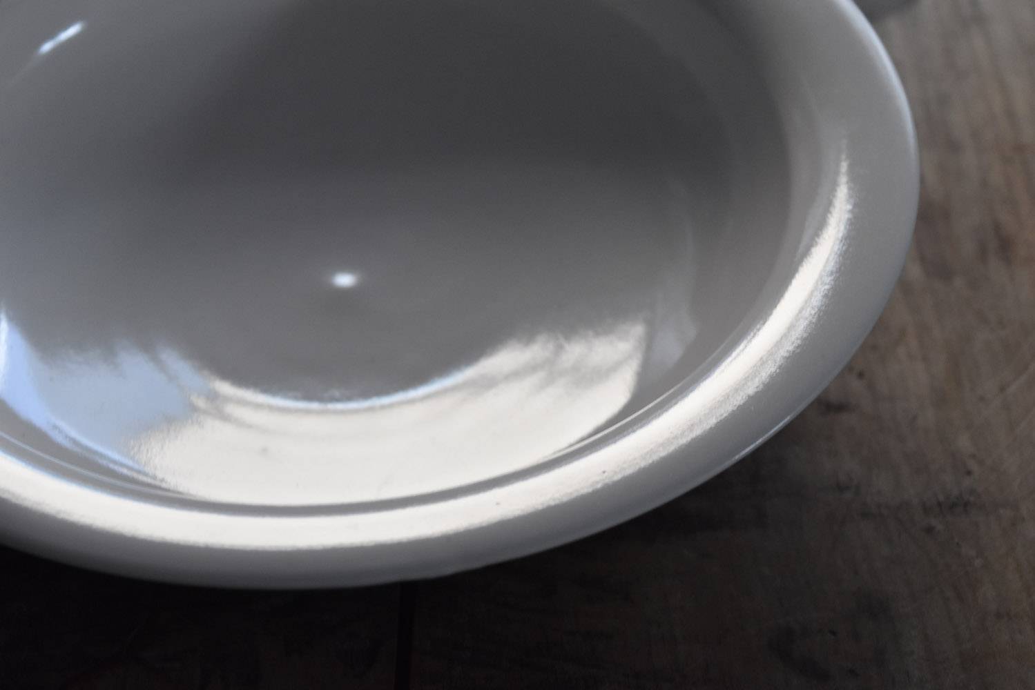 2枚セット 岡田直人 リム皿 取り皿 プレート 美品】岡田直人 *リム深皿 23cm*食器プレートうつわ器キッチン【陶器