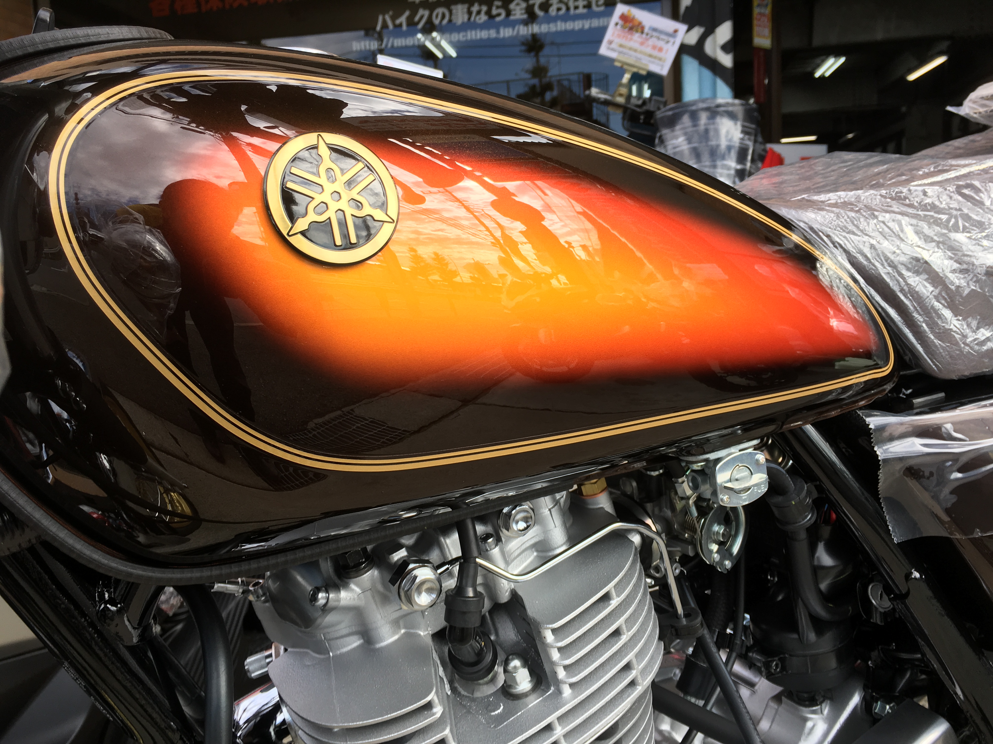 YAMAHA SR400 40TH 限定車入荷！ - 【ヤマギ】新車・中古バイクの販売