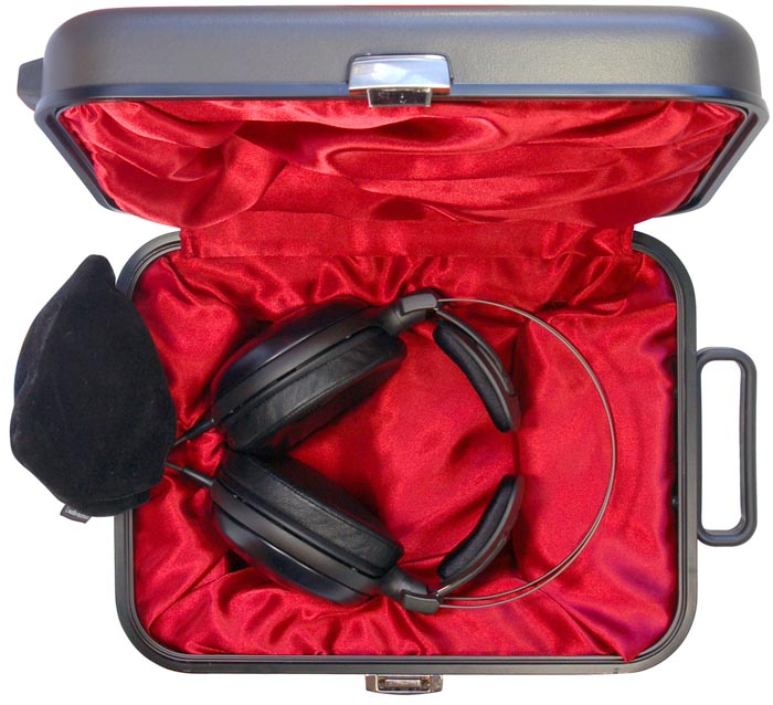 6moons audio reviews: audio-technica ATH-W5000 'Raffinato'