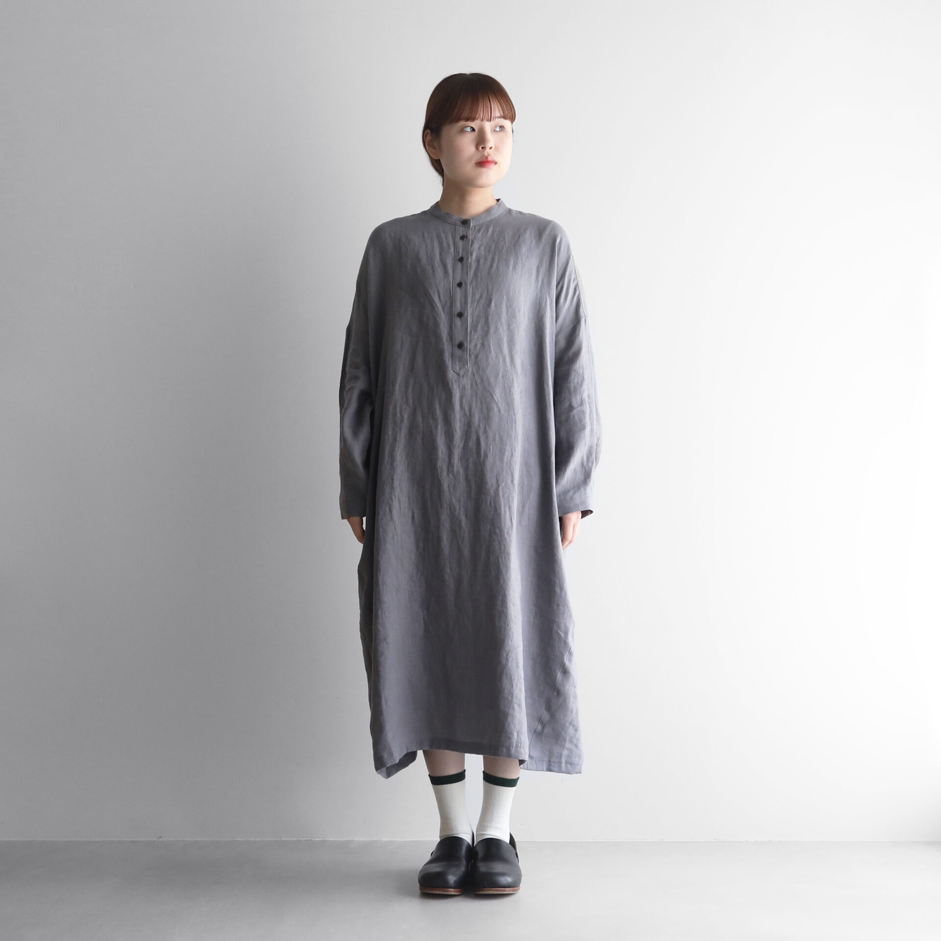 シャトルリネンバンドカラーワイドワンピース U213をリリースしました