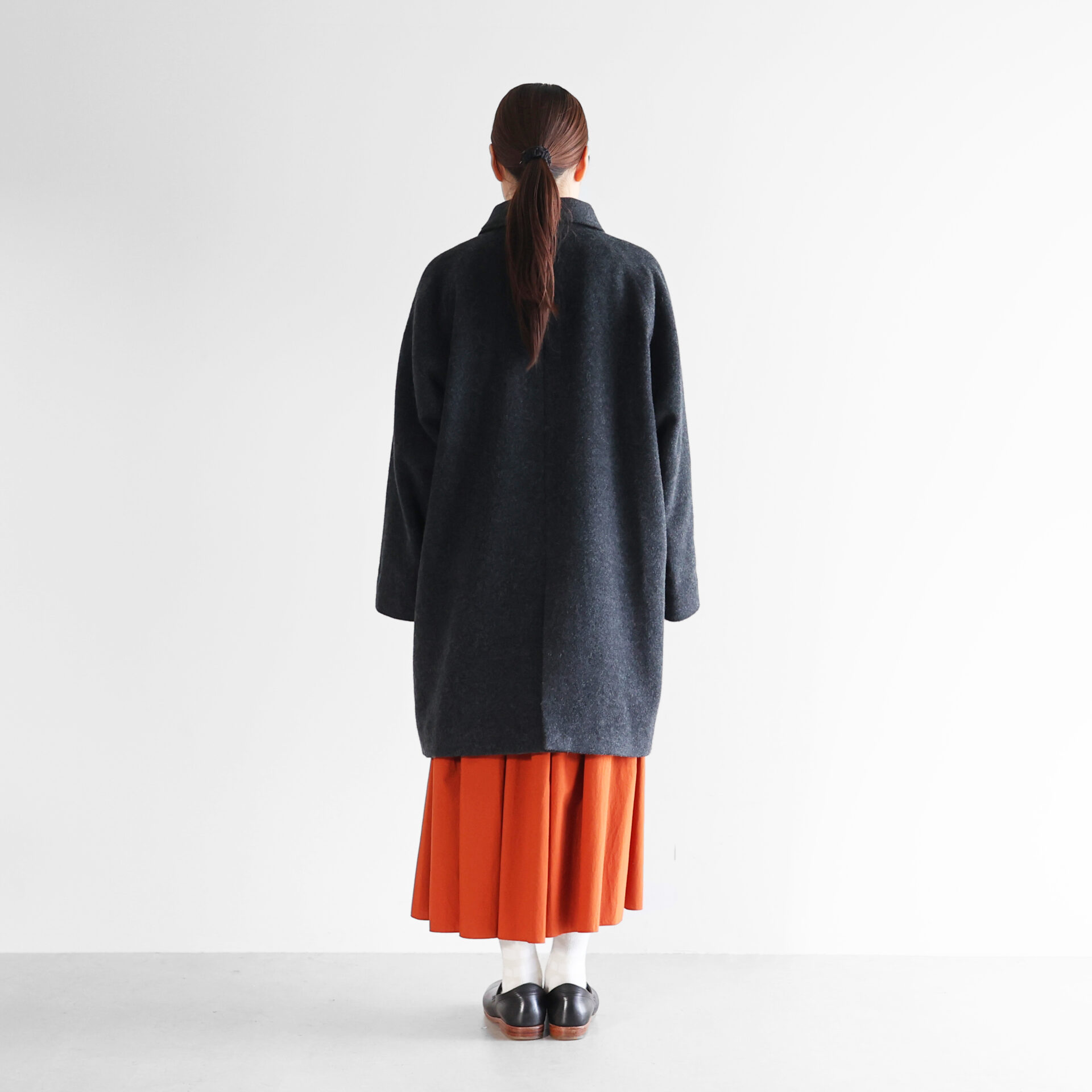 HUIS×尾州”縮絨ウールフランネルミドルコート 316をリリースしました