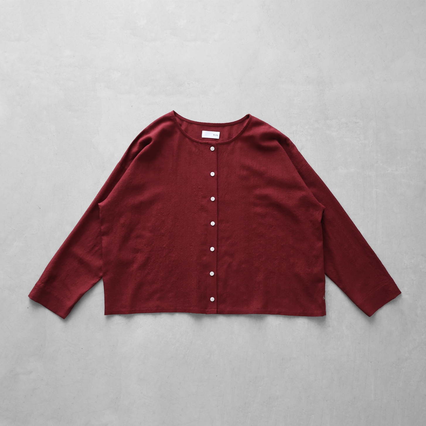 ウォッシャブルウールショートカーディガン 704をリリースしました