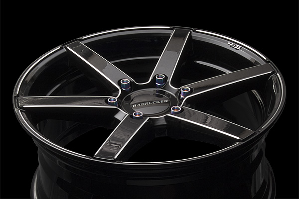 ハイエース用 バッドラッカーSD-6(415COBRA)18インチホイール＆タイヤ