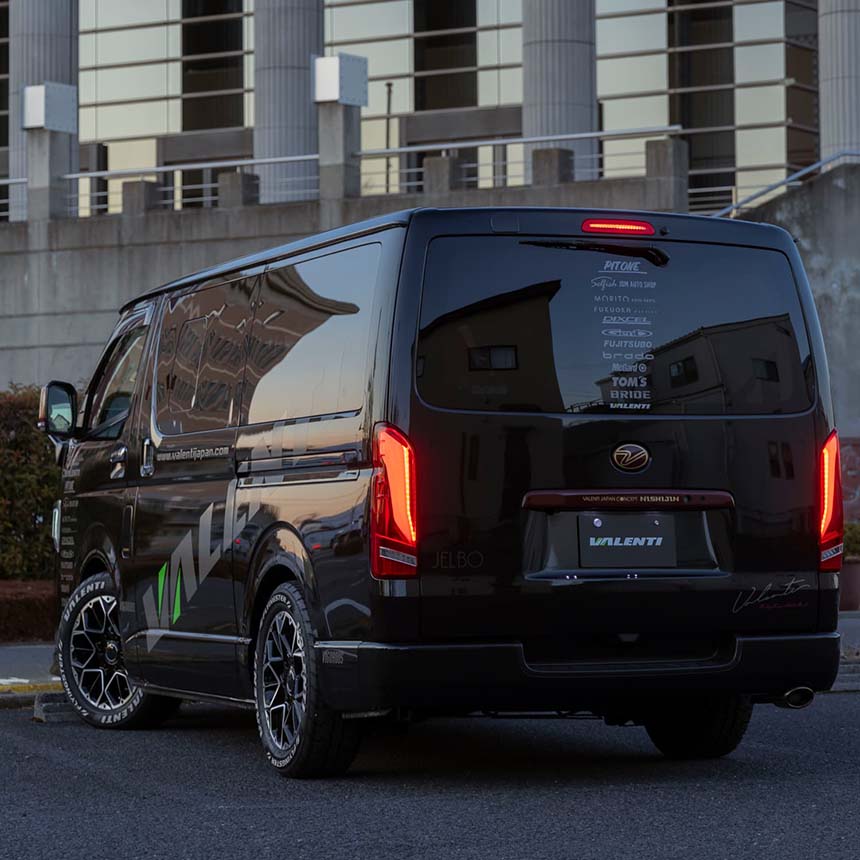 ハイエース ヴァレンティ LEDテール ULTRA Ω(オメガ)を販売中