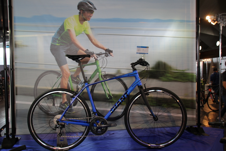 ジャイアント(GIANT) ESCAPE RX1(エスケープ アールエックス1) 2018年