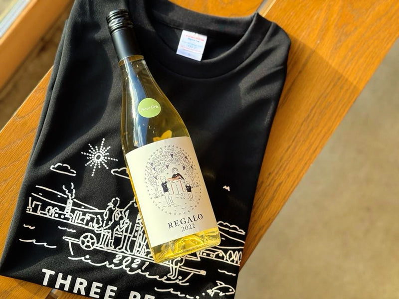 THREE PEAKS】ギフト可REGALO 2022 メルロ・ピノグリ（720ml）2本セット