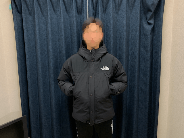 マウンテンダウンジャケット黒Lの【サイズ感】をゾゾスーツで検証