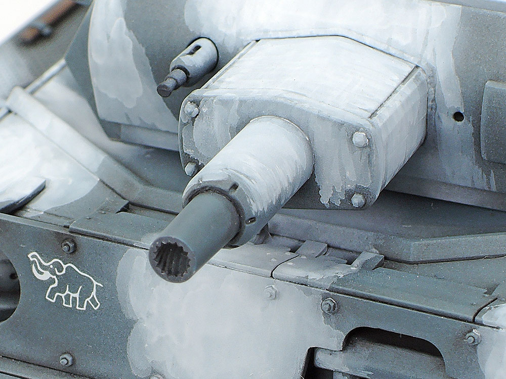 1/35 ドイツIII号戦車N型: スケールモデル｜TAMIYA SHOP ONLINE