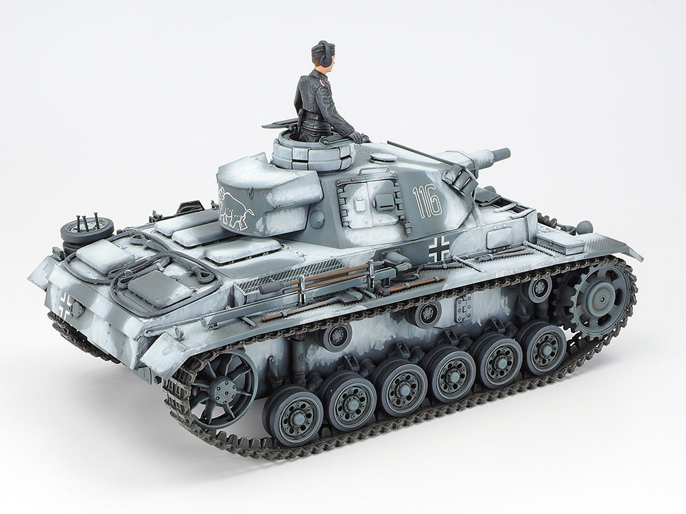1/35 ドイツIII号戦車N型: スケールモデル｜TAMIYA SHOP ONLINE