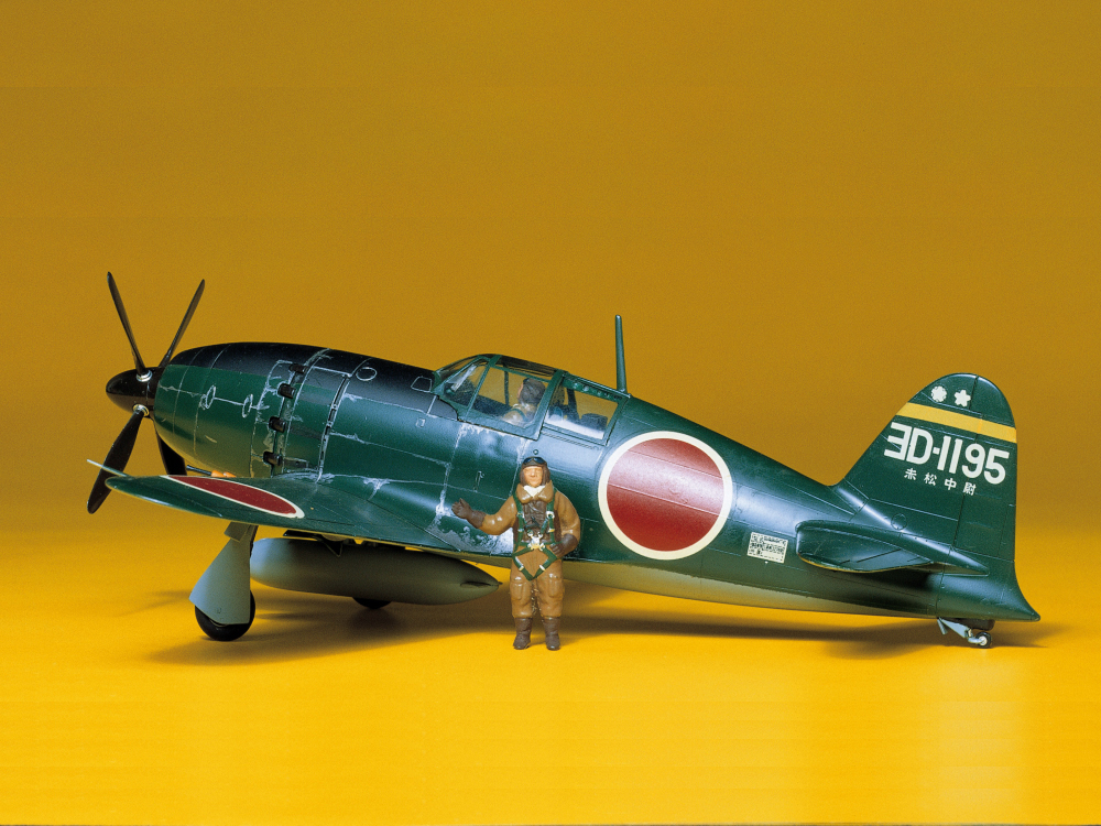 1/48 日本海軍局地戦闘機 雷電21型 （J2M3）: スケールモデル｜TAMIYA