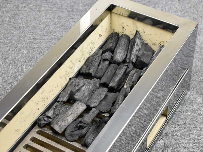 ラオス備長炭 荒割小15kg | 業務用備長炭・オガ炭・木炭販売の専門店