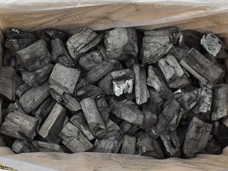 ラオス備長炭 荒割大15kg | 業務用備長炭・オガ炭・木炭販売の専門店