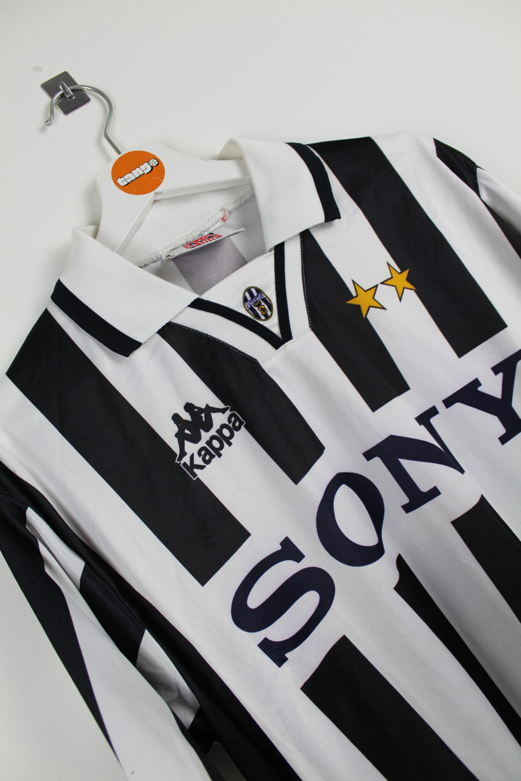 Original 1995/97 Juventus home shirt(L)