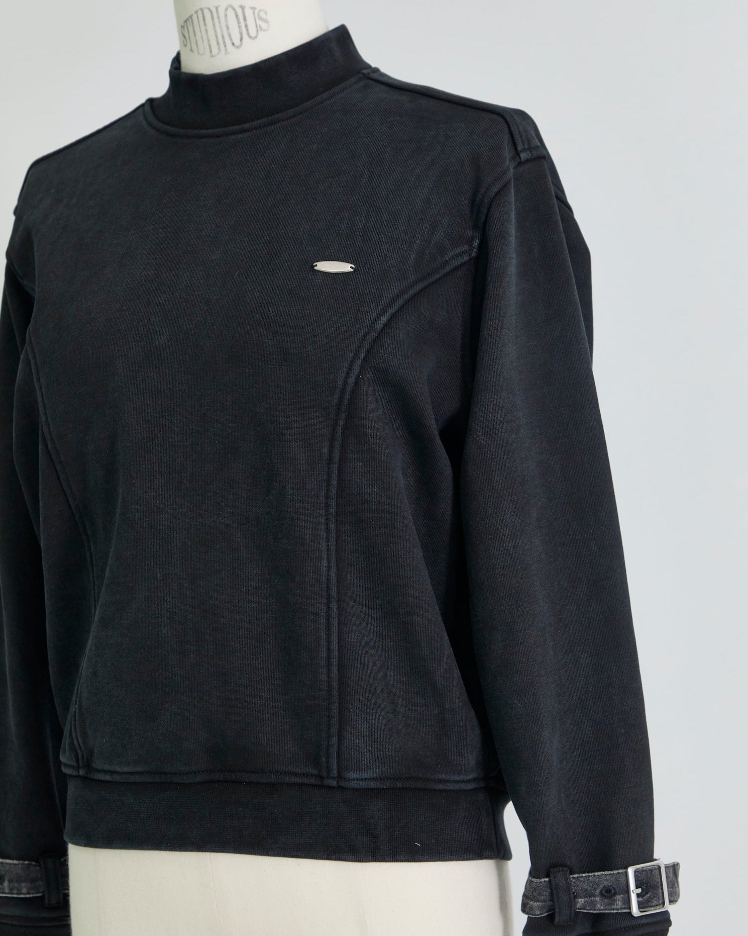 STUDIOUS Special item】cuffs belted pullover Black – tanakadaisuke