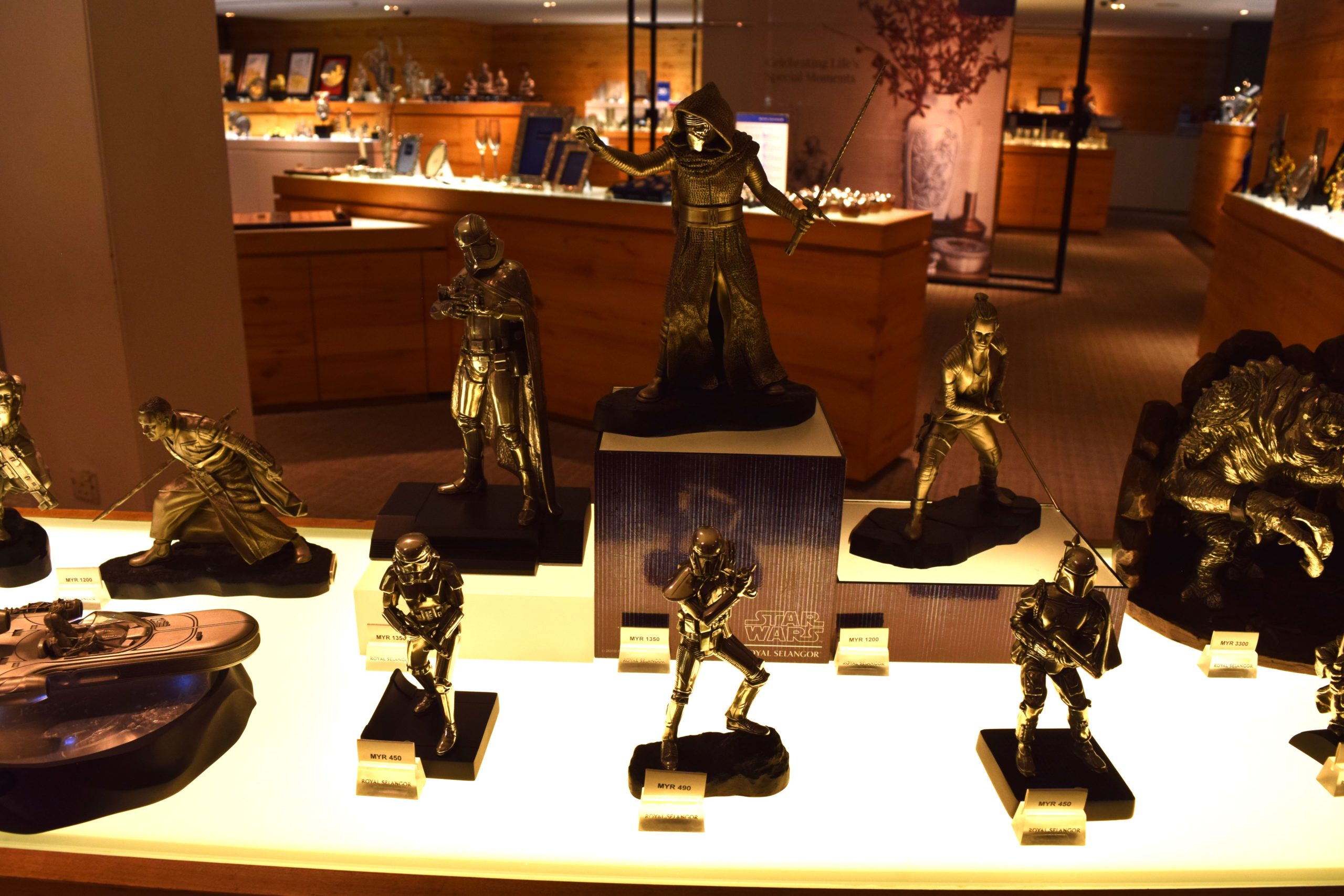 マレーシア】クアラルンプールのロイヤル・セランゴールの工場見学！お