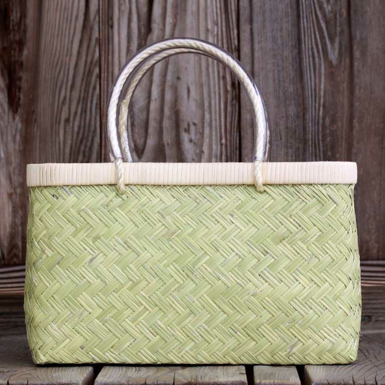 000000001740-01.jpg?size=m&w=