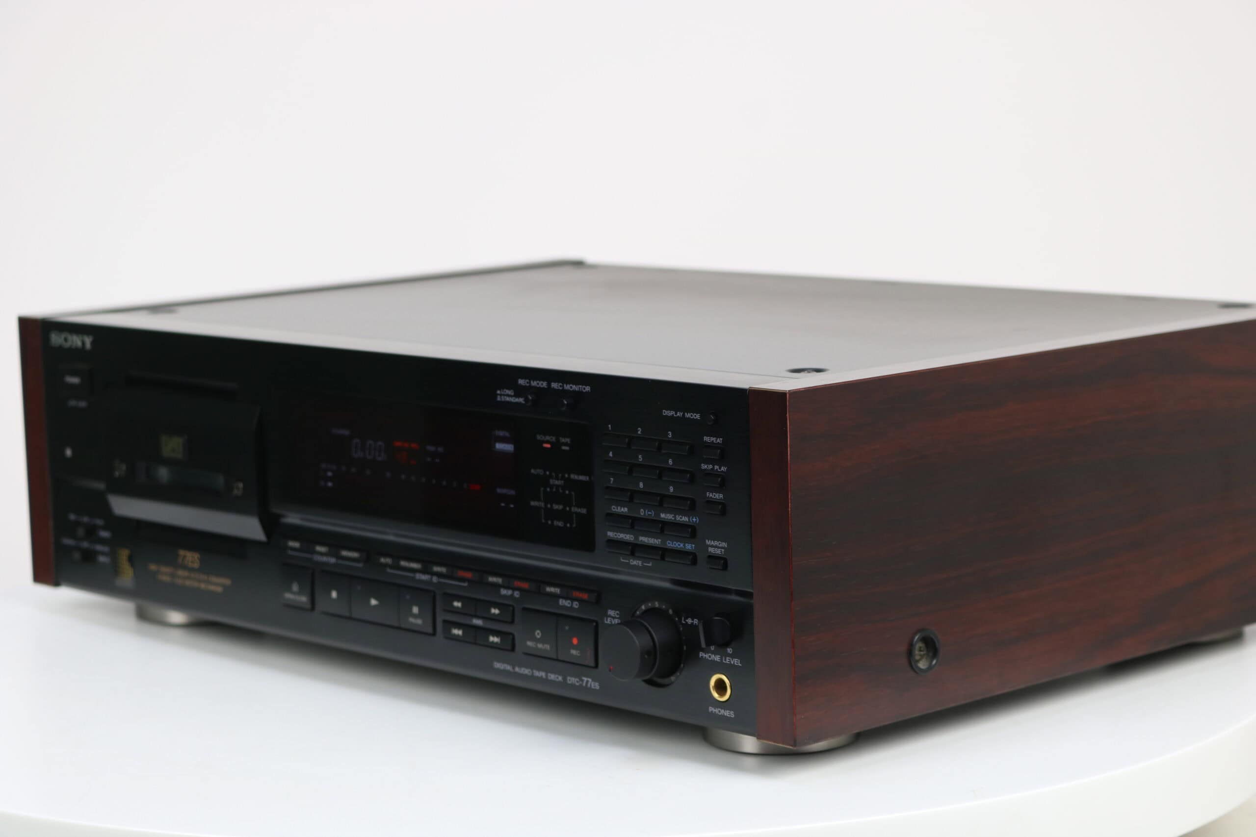 Sony DTC-77ES - Taste For Audio