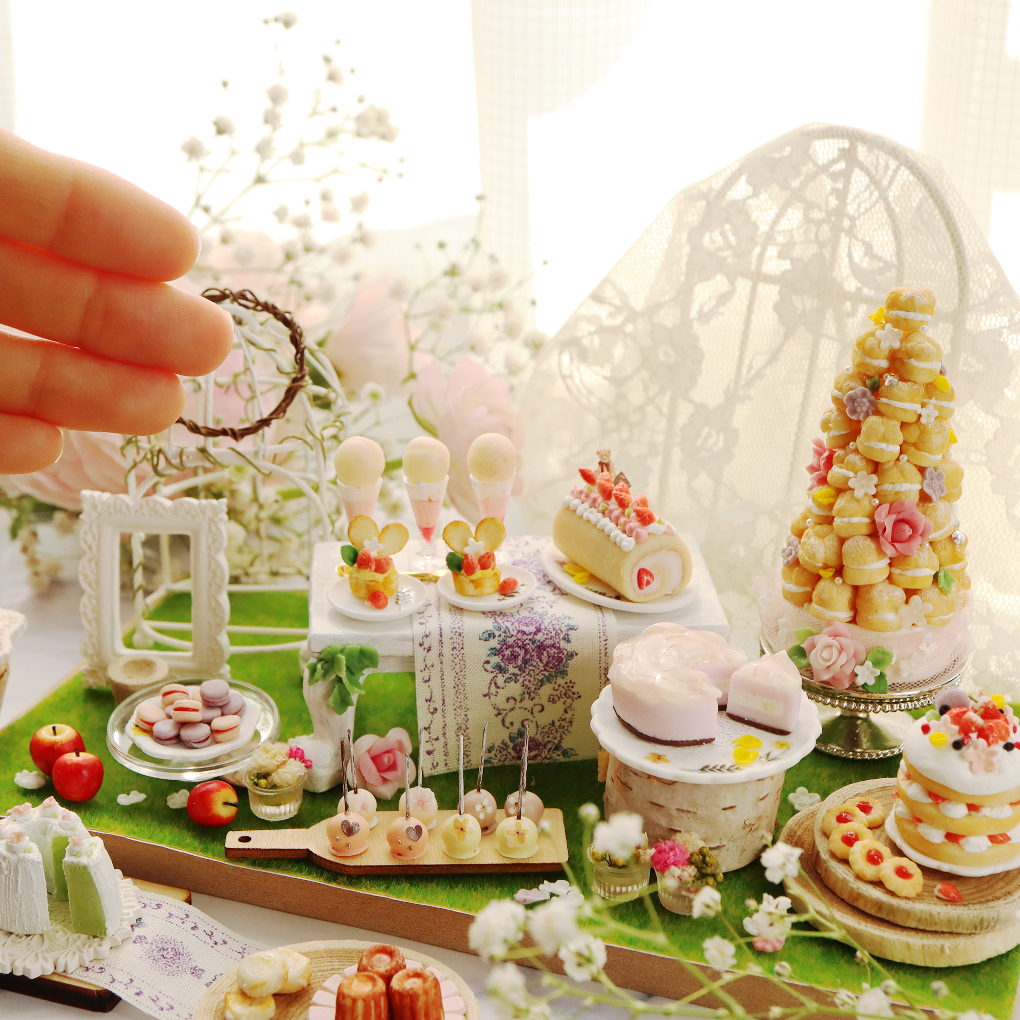 フェイクスイーツの合同写真展＆物販展「スイーツアートの世界展 2023」