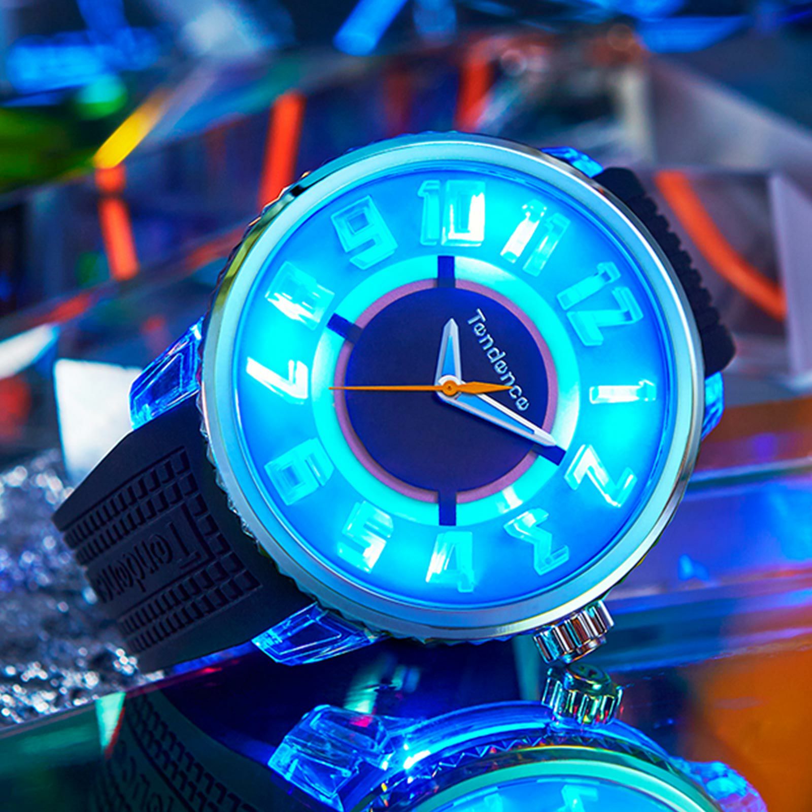 腕時計メンズ電池交換済みテンデンスTendenceフラッシュTY531003中古