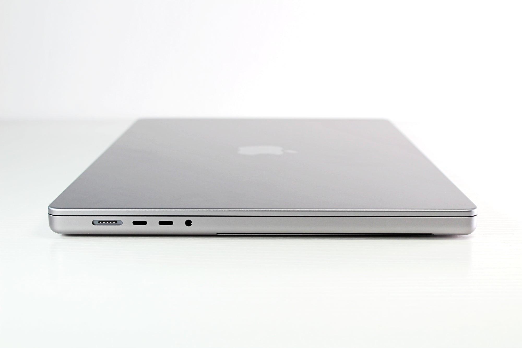2021 MacBook Pro M1 Max 16-inch 32-Core 64GB 2TB SSD Gray | Techable