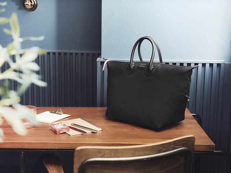 YOUNG & OLSEN The DRYGOODS STORE BIG TOTE BAG BOOK│宝島社の通販