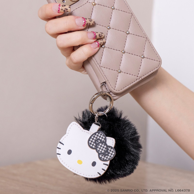 ハローキティ ふわふわファーチャームBOOK│宝島社の通販 宝島チャンネル