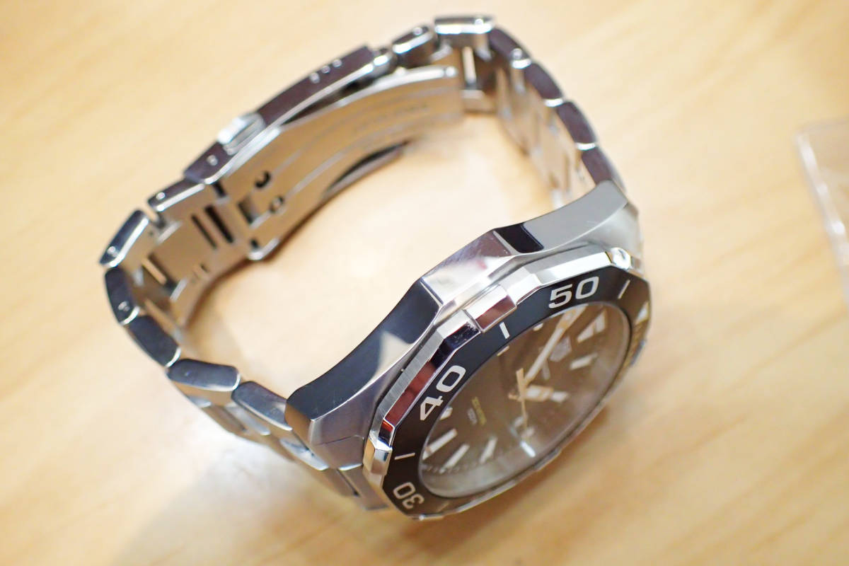 中古【TAG HEUER】タグホイヤー アクアレーサー WAY111A.BA0928 300m防水