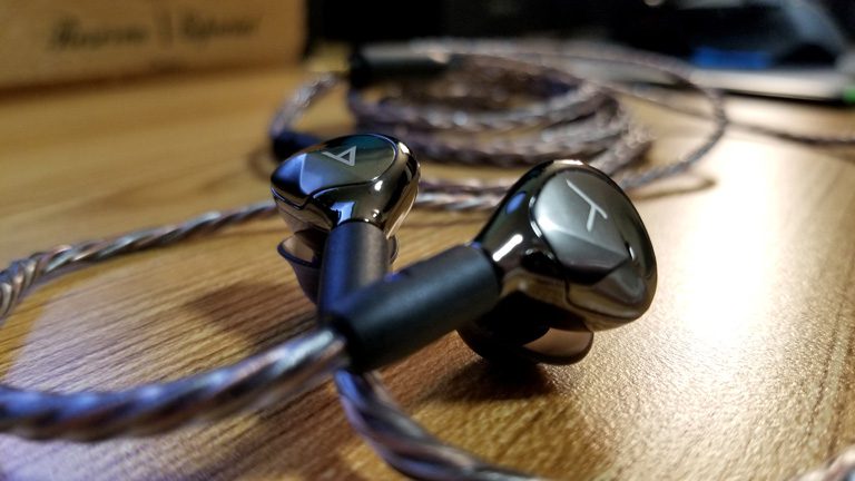 Review of the Astell&Kern T9iE | The Headphone List