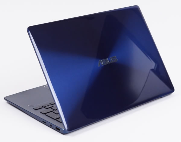 ZenBook 13 UX331UNの実機レビュー - the比較