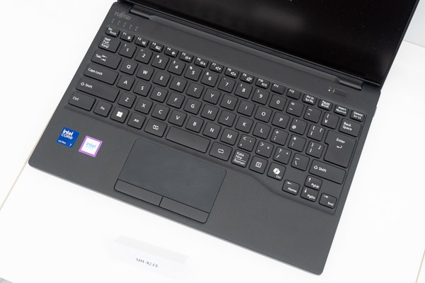 富士通、2024年冬モデルのノートパソコンを発表