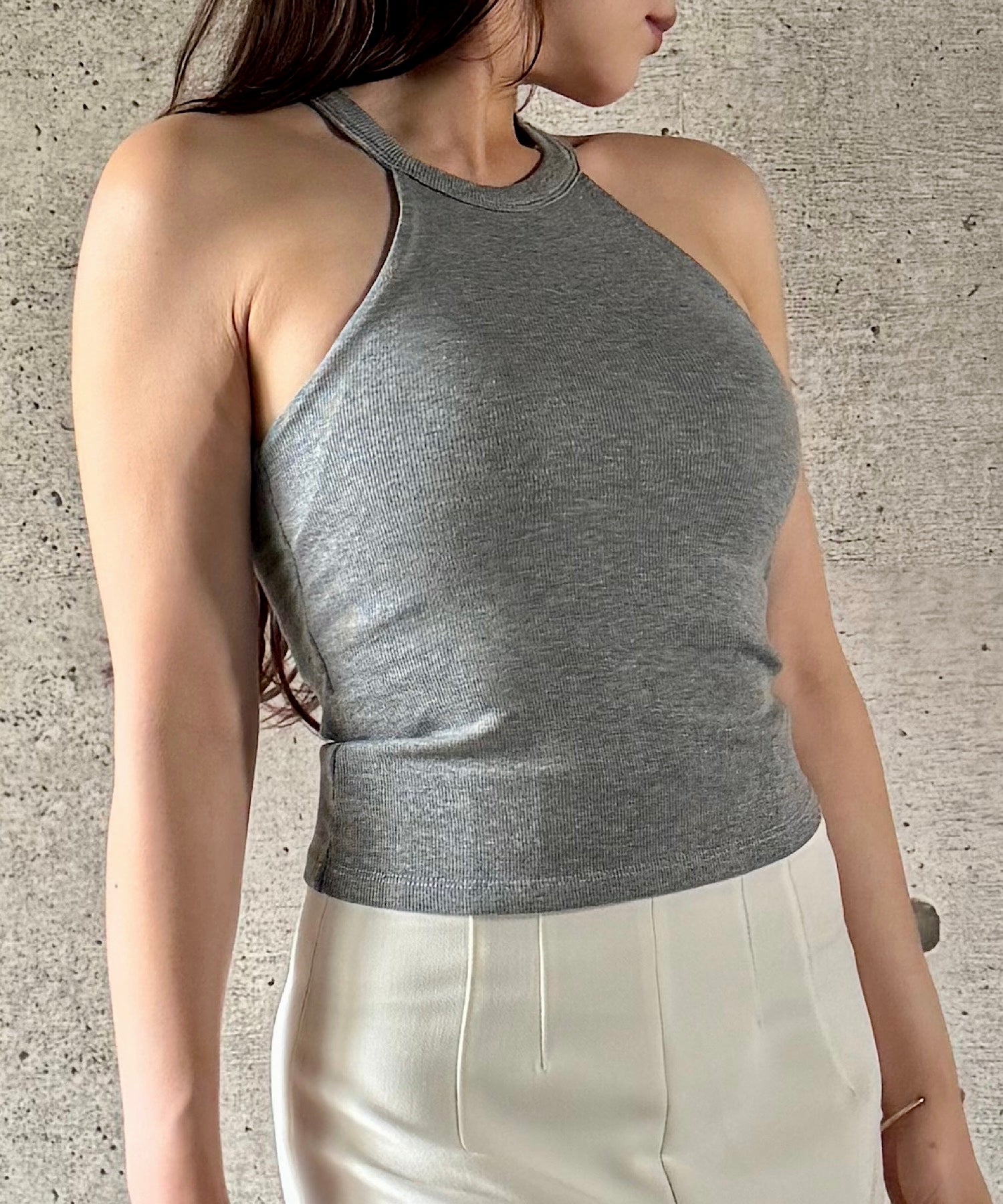 ホルターネッククロップドタンク