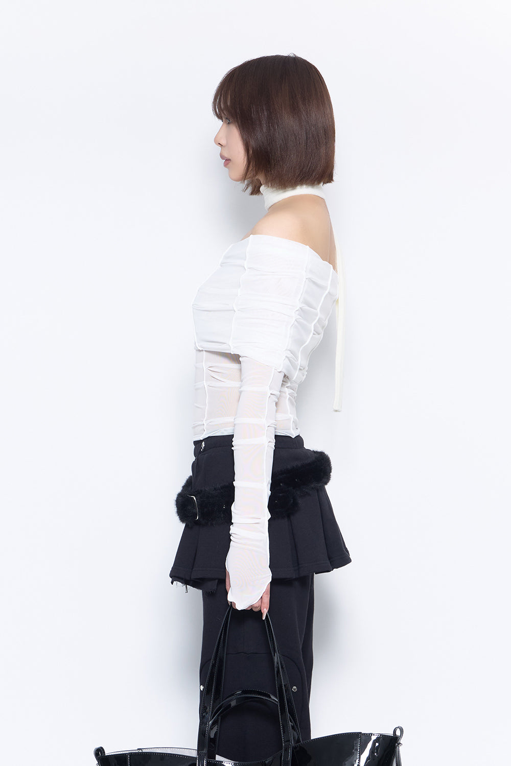 THEREDTHREAD / ザレッドスレッド】S offshoulder tops petal