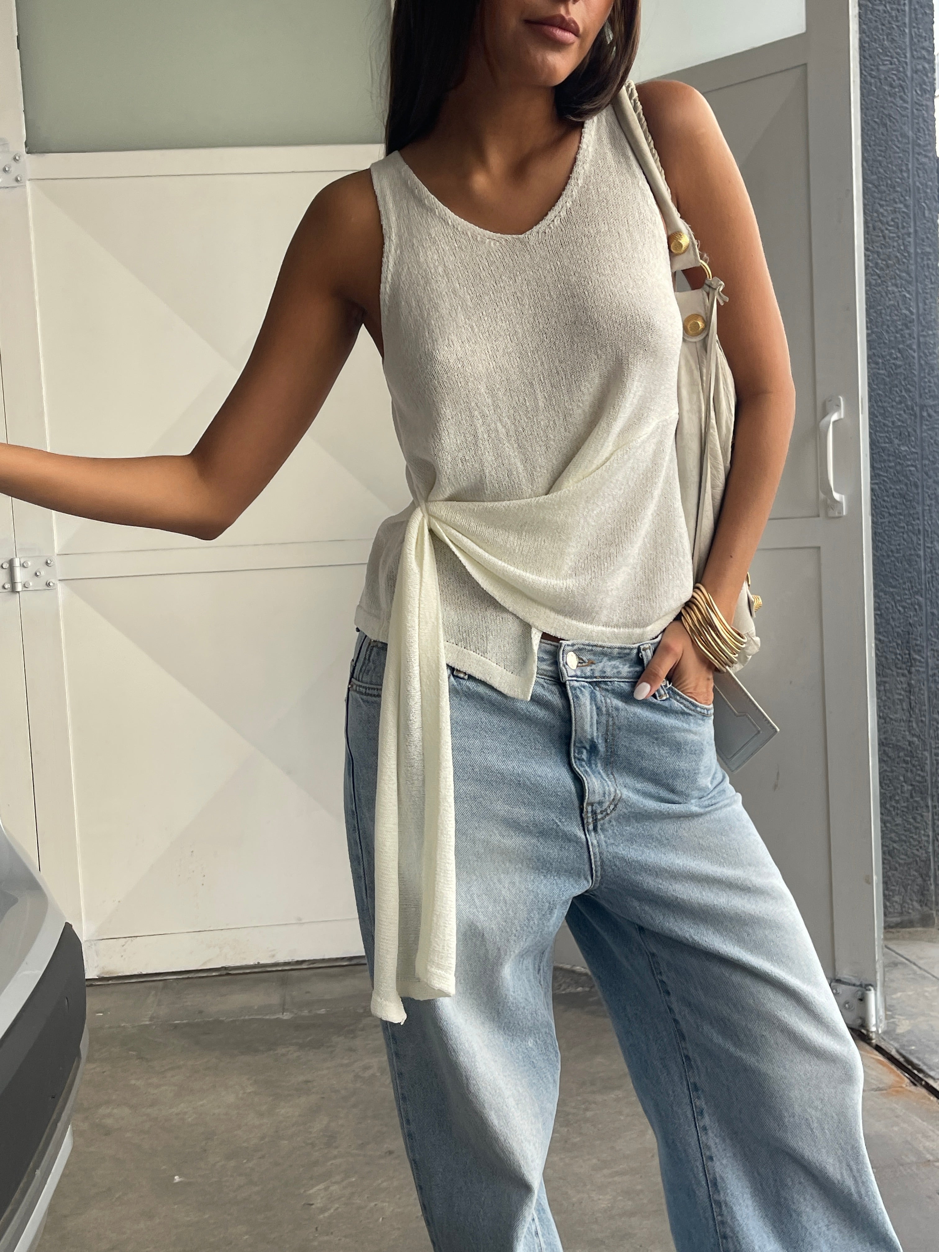 Knitted Belted Tank Top Ivory – The Room Antwerp