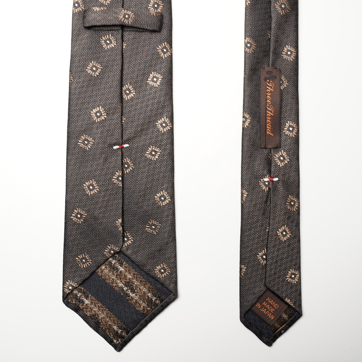 ジオメトリックジャガードネクタイ 丹後産 ハンドロール加工 Geometric
