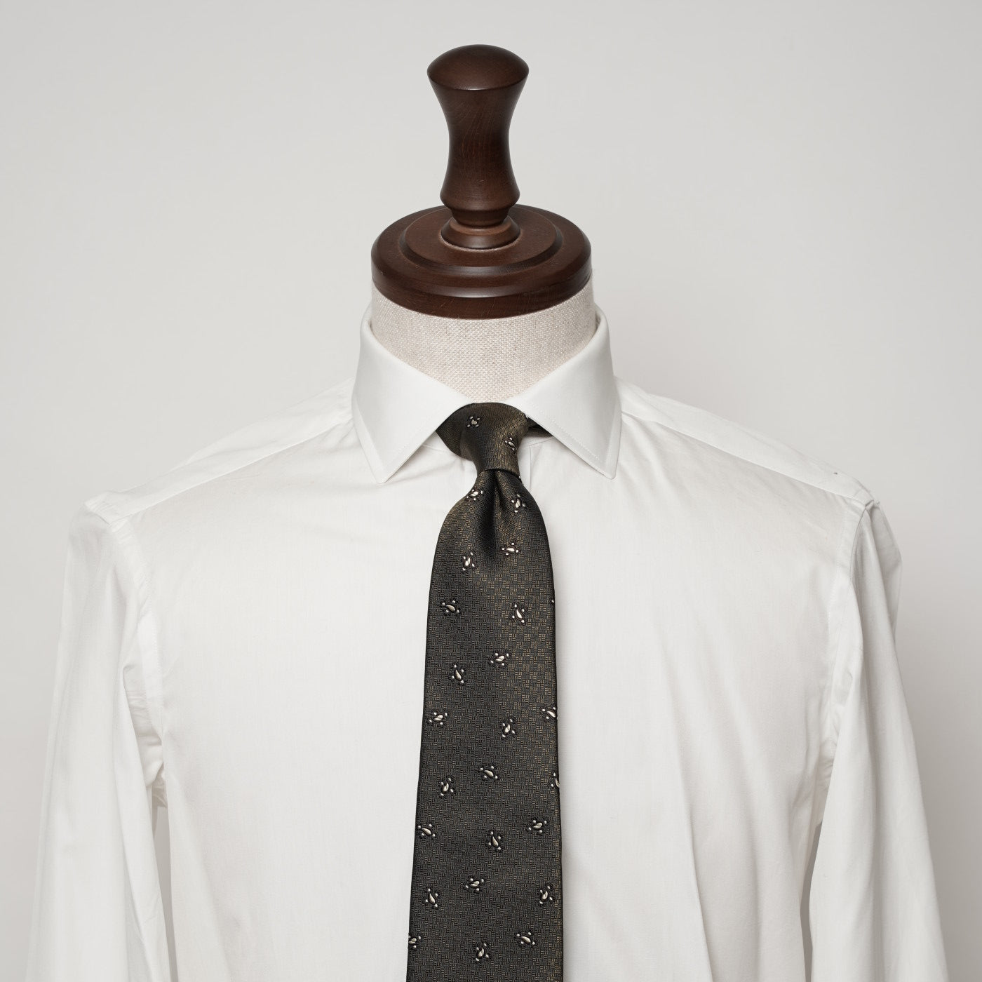 ペイズリージャガードネクタイ 丹後産 ハンドロール加工 Paisley