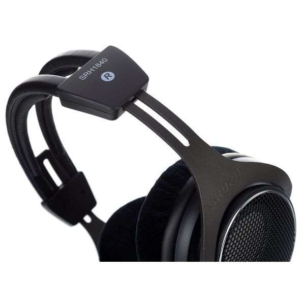 Shure SRH1840 – United States