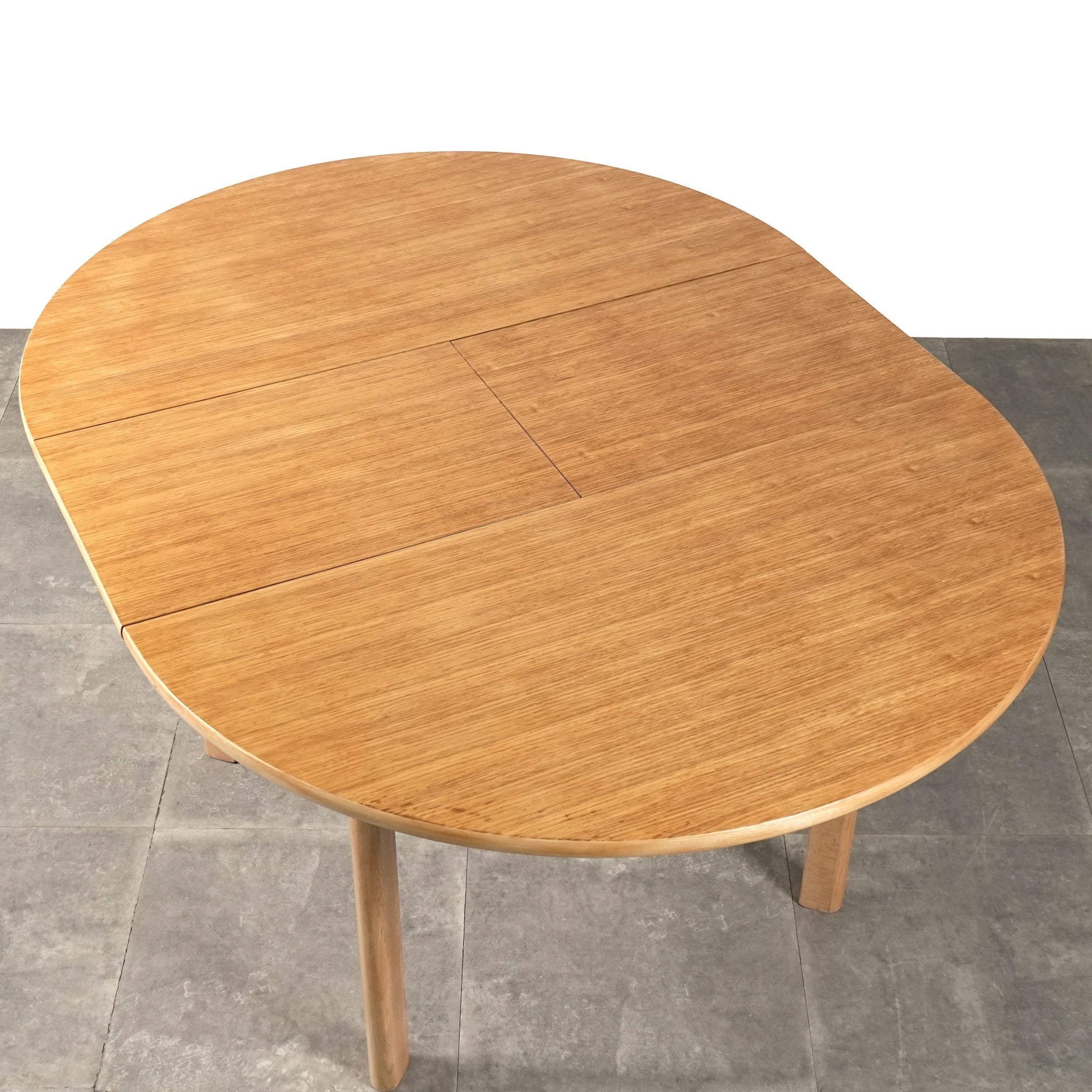 イギリスヴィンテージラウンドテーブル – TIME HYPE