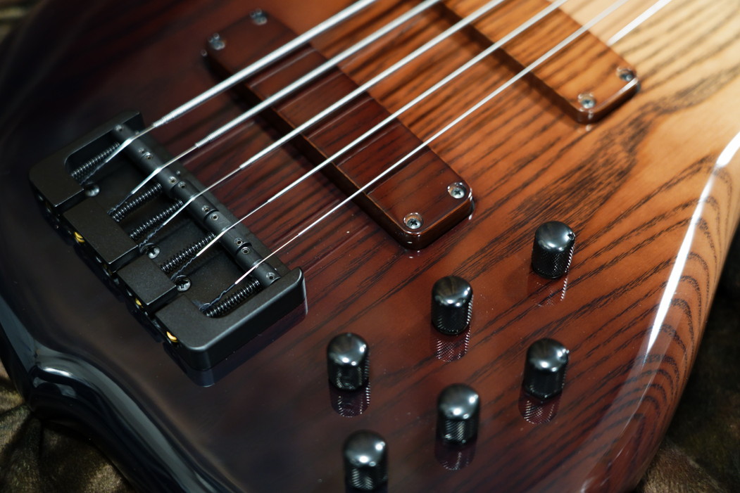 F BASS BN5 Brown Fade / ベース専門店 タイズストア